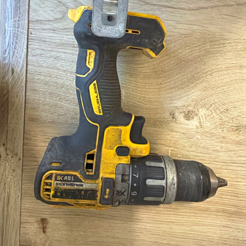 Dewalt dcd796 18v brushless - 18v,