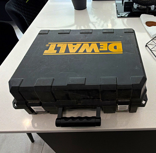 Dewalt 18v cordless nail - 18v,